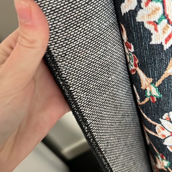 Style Selections Area Rug - Picture 4 of 4